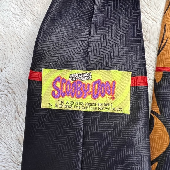 Scooby Doo Tie - Picture 3 of 3